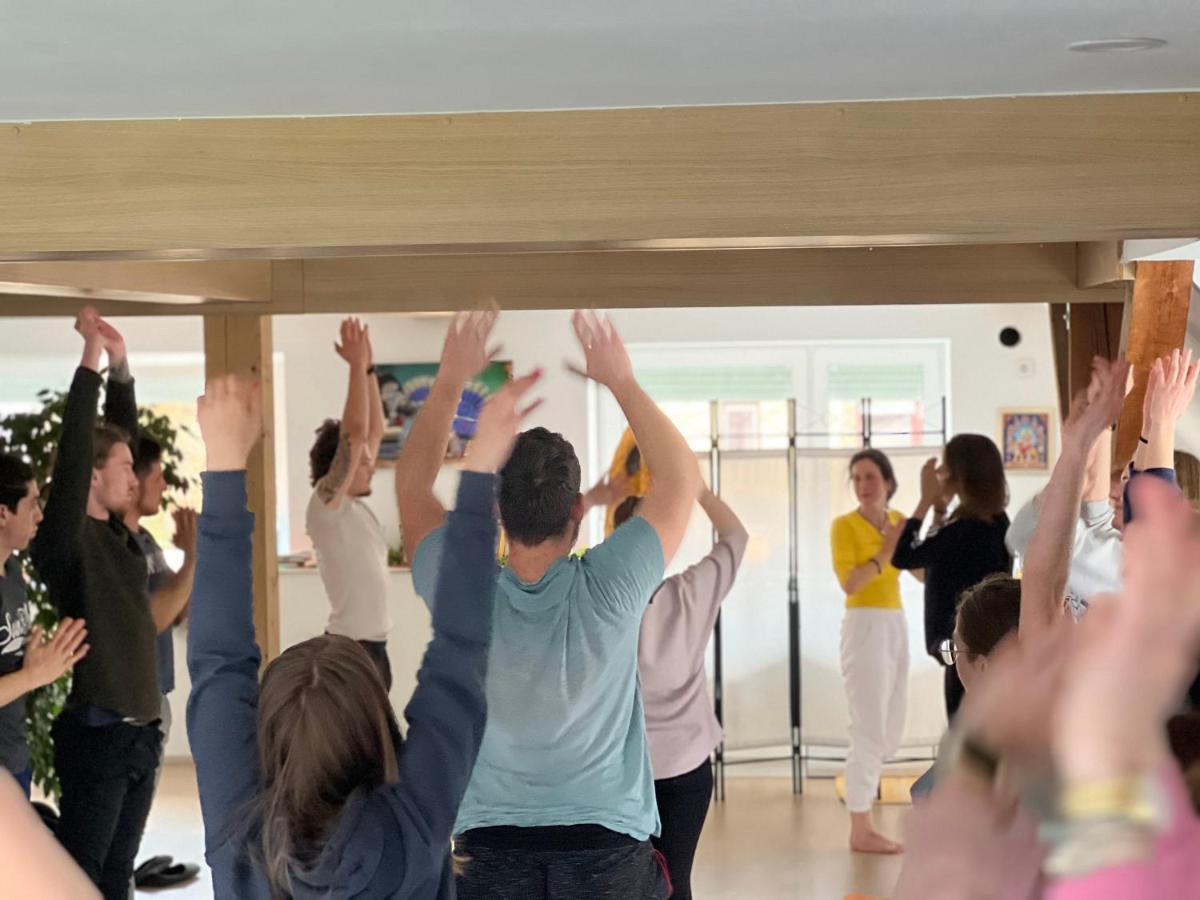 Om Yoga Center * Slovenska Bistrica